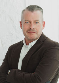 Stefan Weber